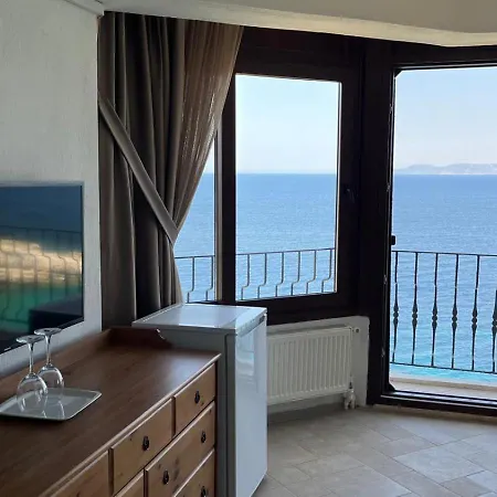 Nergis * 卡拉布伦