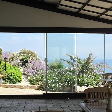 Hotel Nergis Karaburun (Izmir)