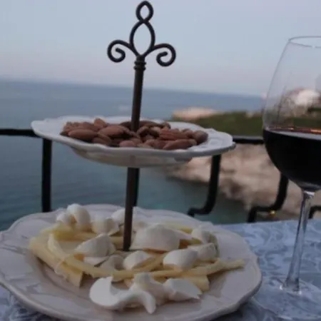 Nergis Karaburun (Izmir)