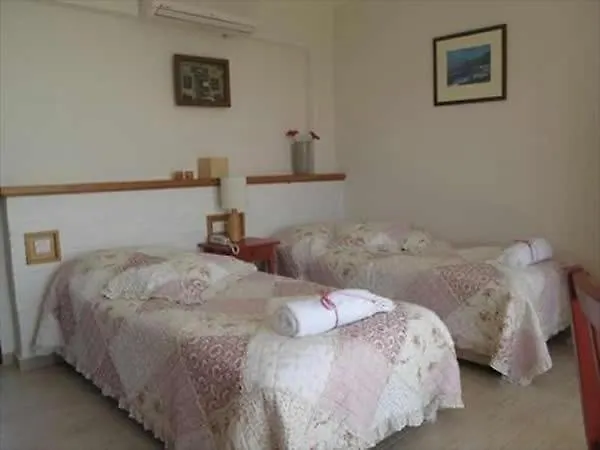 Nergis קרבורון