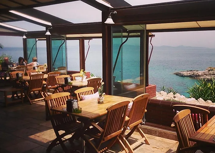 Nergis קרבורון